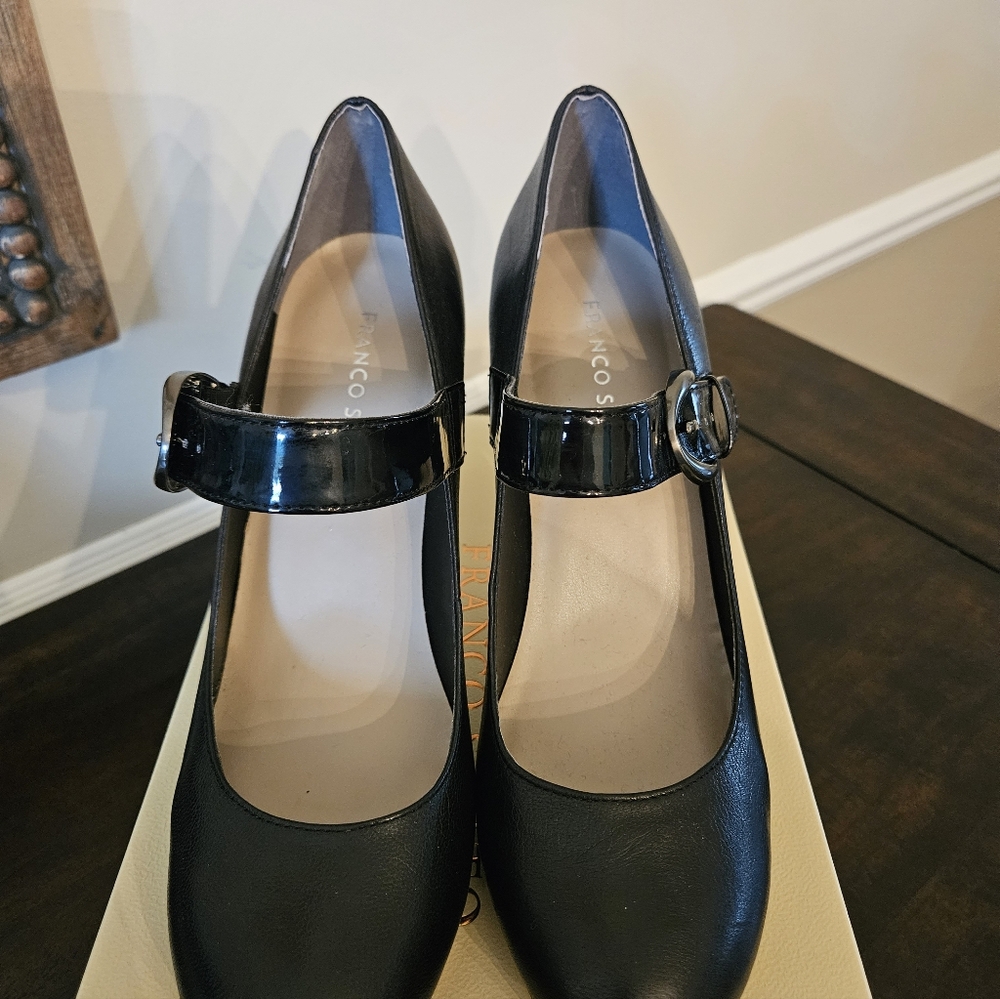 Franco Sarto Nuvo,Black Shoes